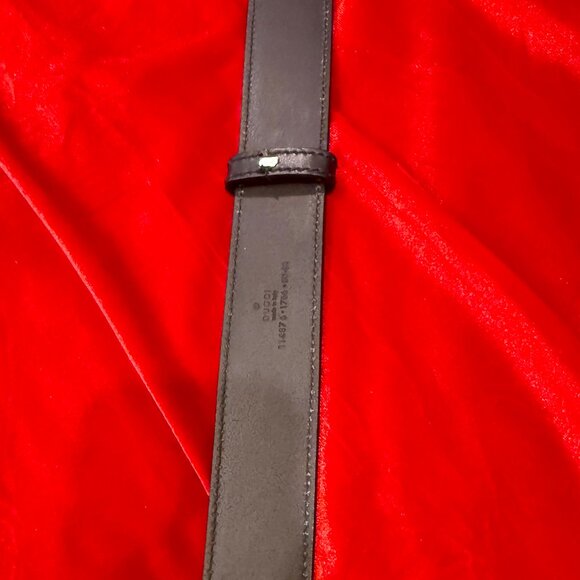 AUTHENTIC GUCCI BLACK LEATHER BELT SILVER HARDWARE WITH A TINY FIXABLE FLAW - Picture 8 of 13